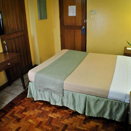 Fersal Hotel - Manila Luaran gambar
