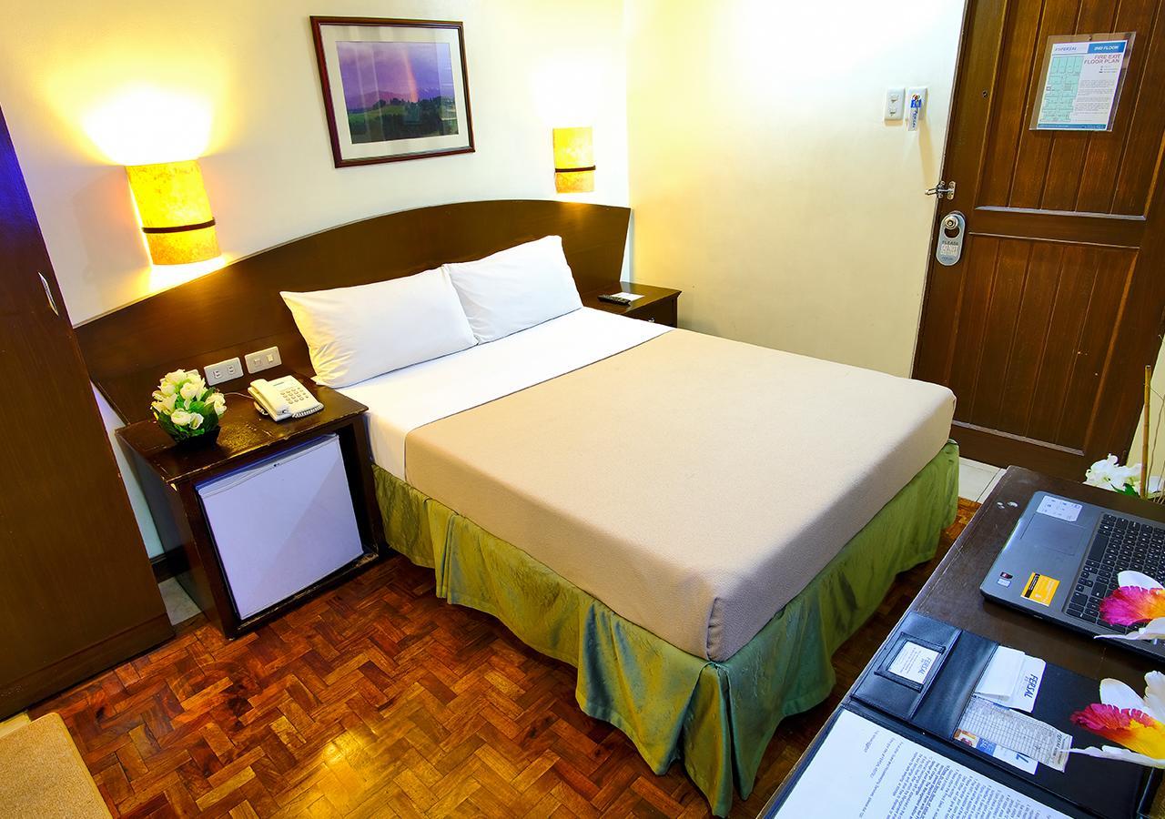 Fersal Hotel - Manila Luaran gambar